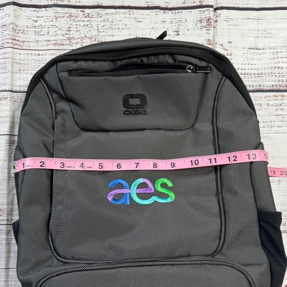 New OGIO Callaway work travel laptop backpack in grey - Picture 5 of 8
